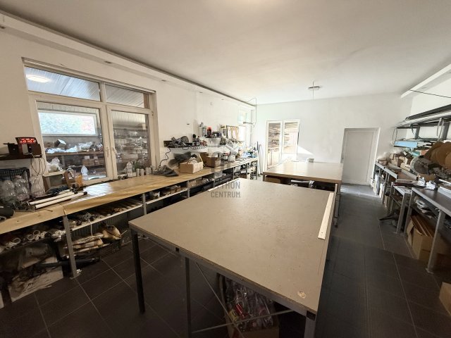 Eladó családi ház, Debrecenben 299 M Ft, 5 szobás
