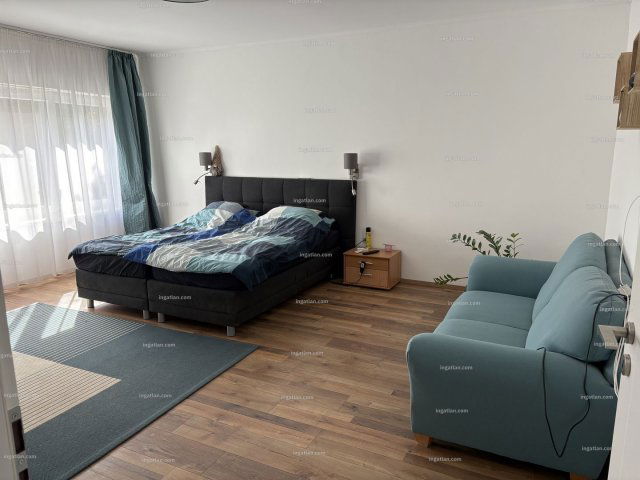 Eladó családi ház, Szentlőrincen 109 M Ft, 4+2 szobás