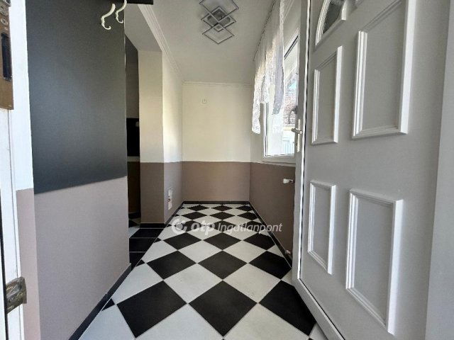 Eladó telek, Siófokon 63 M Ft / költözzbe.hu