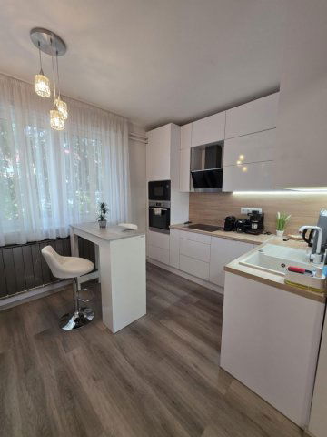Kiadó téglalakás, albérlet, Debrecenben 480 E Ft / hó, 4 szobás