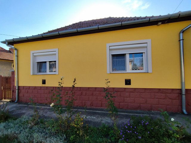 Eladó családi ház, Bogácson 36.8 M Ft, 2 szobás
