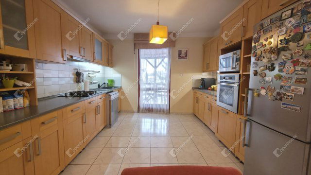 Eladó családi ház, Miskolcon 94.9 M Ft, 8 szobás