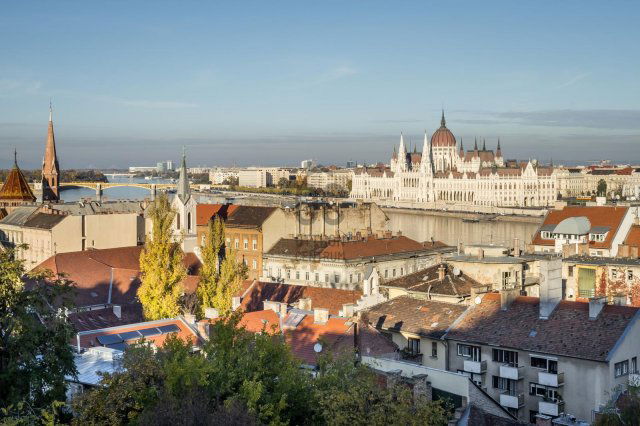 Kiadó téglalakás, albérlet, Budapesten, I. kerületben, 3 szobás
