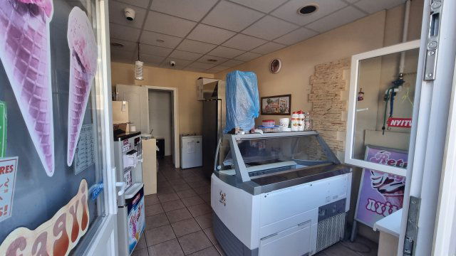 Eladó üzlethelyiség, Szikszón 12 M Ft / költözzbe.hu