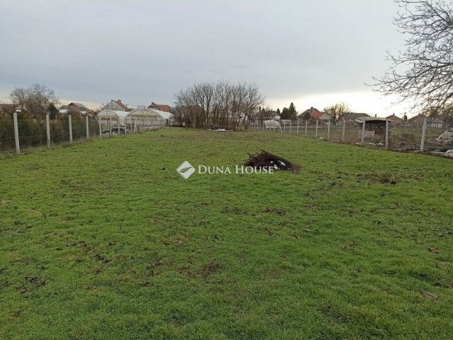 Eladó telek, Deszken 33 M Ft / költözzbe.hu