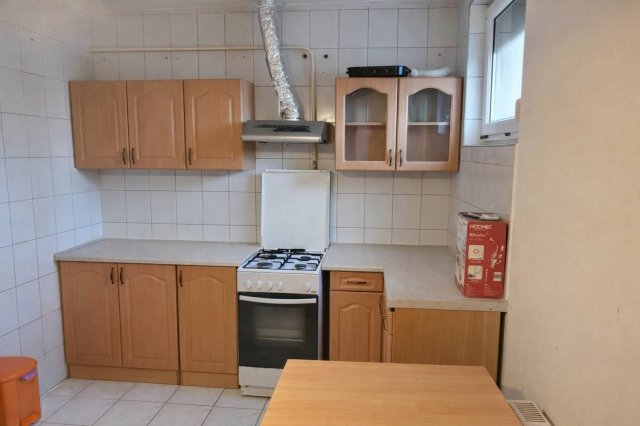 Eladó téglalakás, Székesfehérvárott, Szent Gellért utcában