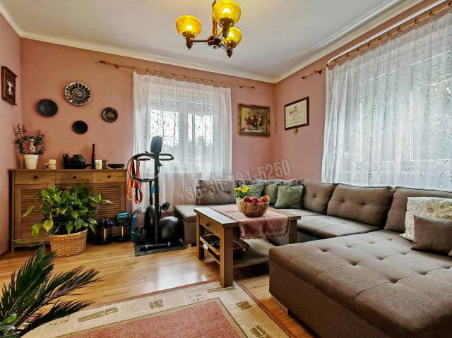 Eladó családi ház, Egerszalókon 79.9 M Ft, 4 szobás