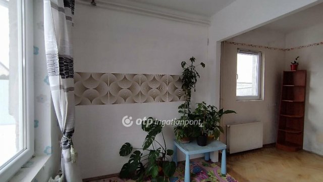 Eladó családi ház, Budapesten, XVIII. kerületben 85 M Ft