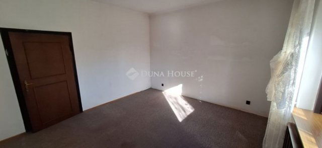 Eladó családi ház, Budapesten, XVI. kerületben 162.5 M Ft