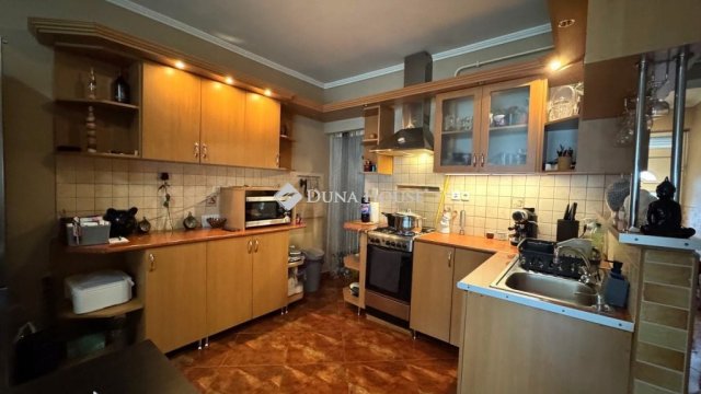 Eladó ikerház, Hajdúsámsonon 68.9 M Ft, 4 szobás