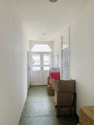 Eladó iroda, Budapesten, X. kerületben 330.75 M Ft