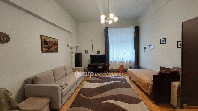 Kiadó téglalakás, albérlet, Budapesten, II. kerületben