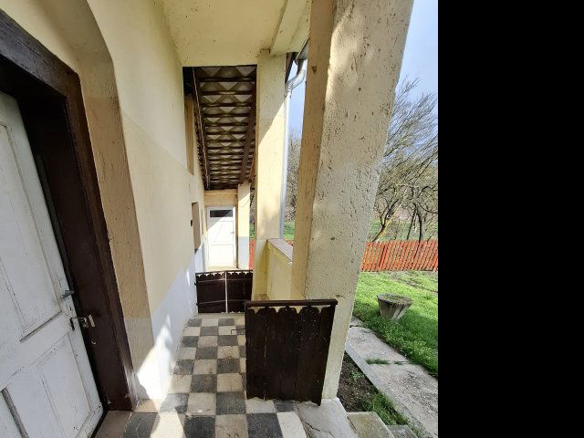 Eladó családi ház, Forrón 17 M Ft, 3 szobás