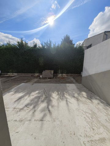 Eladó sorház, Szigetszentmártonban 69.9 M Ft, 5 szobás