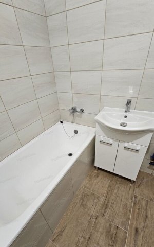 Eladó téglalakás, Kecskeméten 43 M Ft, 2 szobás
