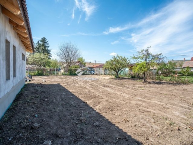 Eladó családi ház, Somon 79.9 M Ft, 3 szobás