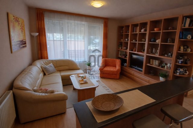 Eladó téglalakás, Hajdúszoboszlón 57.9 M Ft, 2 szobás