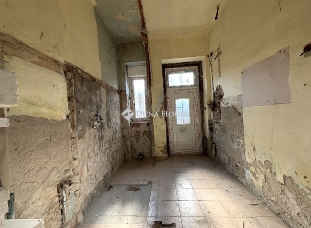 Eladó téglalakás, Budapesten, X. kerületben 22.9 M Ft, 1 szobás