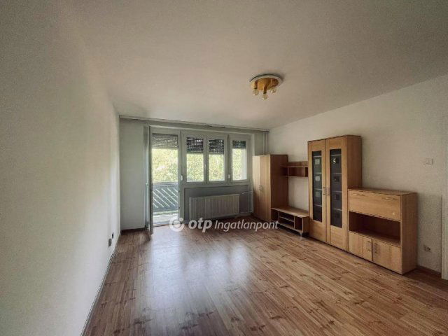 Eladó panellakás, Budapesten, X. kerületben 51.3 M Ft, 1 szobás