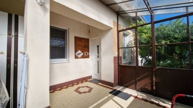 Eladó családi ház, Budapesten, XVI. kerületben 65 M Ft, 4 szobás