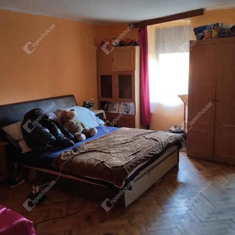 Eladó családi ház, Takácsin 18 M Ft, 3 szobás