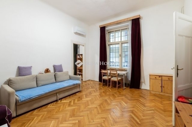 Eladó téglalakás, Budapesten, XI. kerületben 84.9 M Ft, 2 szobás