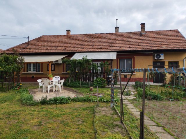 Eladó családi ház, Albertirsán 49.5 M Ft, 2 szobás