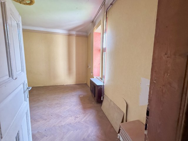 Eladó családi ház, Budapesten, VIII. kerületben 38 M Ft