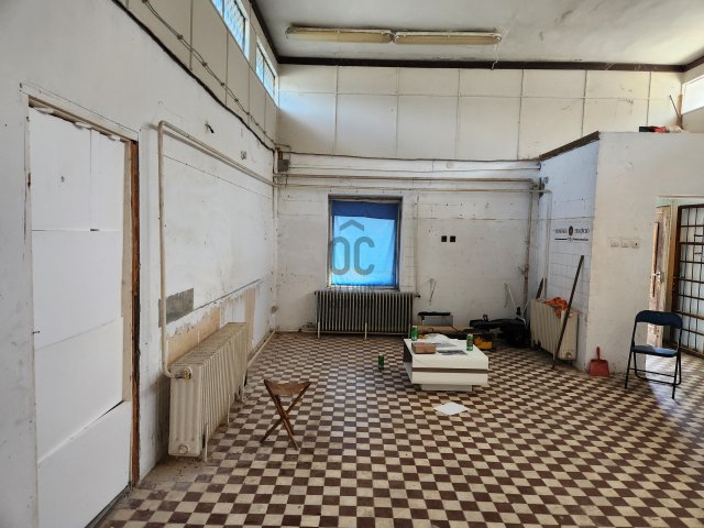 Kiadó ipari ingatlan, Szekszárdon 80 E Ft / hó