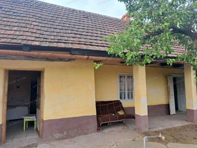 Eladó családi ház, Tiszabercelen 6.5 M Ft, 2 szobás