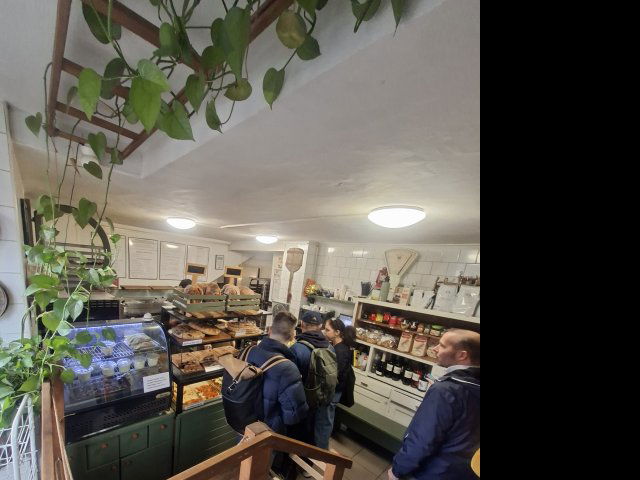 Eladó üzlethelyiség, Budapesten, III. kerületben 39.99 M Ft