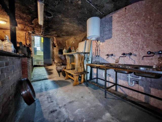 Eladó ipari ingatlan, Egerben 29.9 M Ft / költözzbe.hu