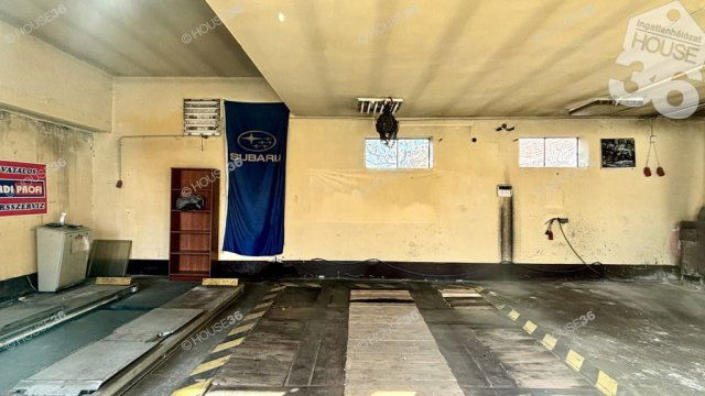 Eladó családi ház, Kiskunfélegyházán 59.9 M Ft, 4 szobás