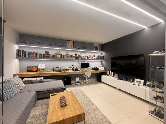 Eladó téglalakás, Budapesten, III. kerületben 139 M Ft, 3 szobás