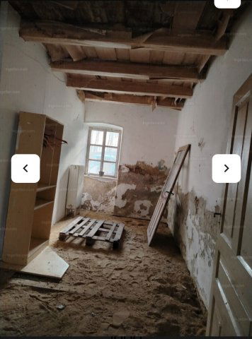 Eladó családi ház, Mosdóson 7.9 M Ft, 3 szobás