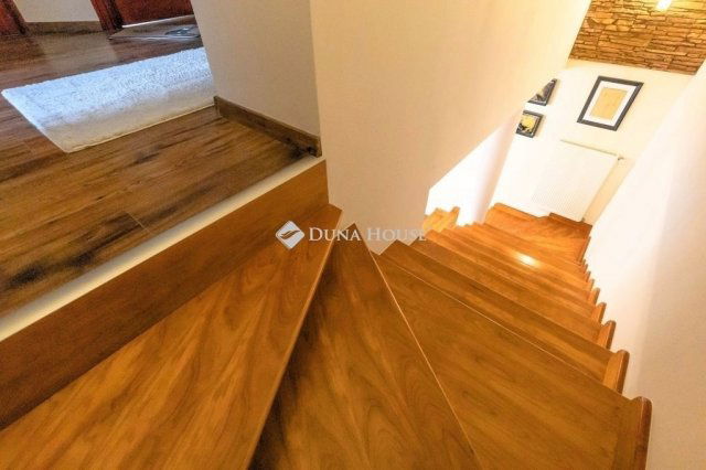 Eladó családi ház, Budapesten, XX. kerületben 114.99 M Ft