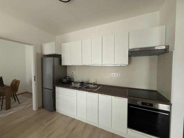 Kiadó téglalakás, albérlet, Tatabányán 250 E Ft / hó