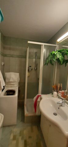 Kiadó panellakás, albérlet, Pécsett 60 E Ft / hó, 1 szobás