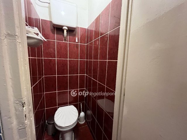 Eladó téglalakás, Budapesten, V. kerületben 110 M Ft, 2 szobás