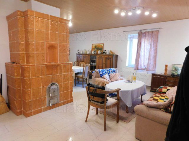 Eladó családi ház, Magyarszéken 75 M Ft, 7 szobás