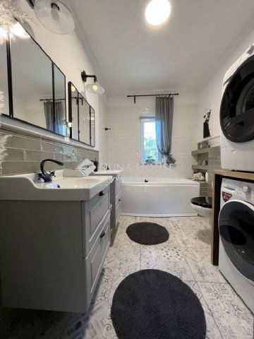 Eladó ikerház, Törökbálinton 325 M Ft, 5 szobás