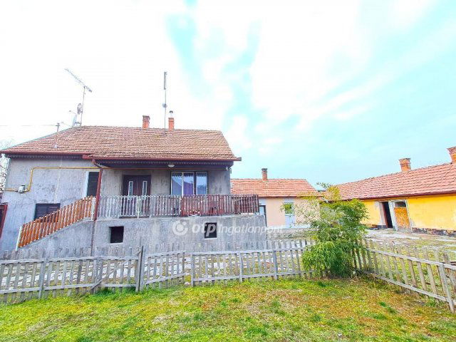 Eladó családi ház, Lajosmizsén 39.9 M Ft, 2+1 szobás