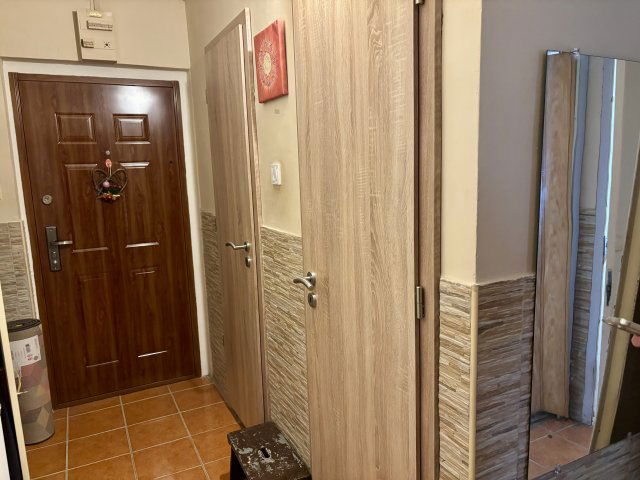 Eladó panellakás, Tatabányán 35.9 M Ft, 2 szobás