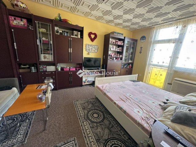 Eladó téglalakás, Nyíregyházán, Petőfi utcában 29.9 M Ft