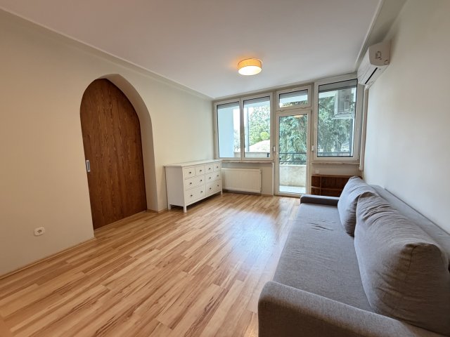 Kiadó téglalakás, albérlet, Budakeszin, Huszár utcában