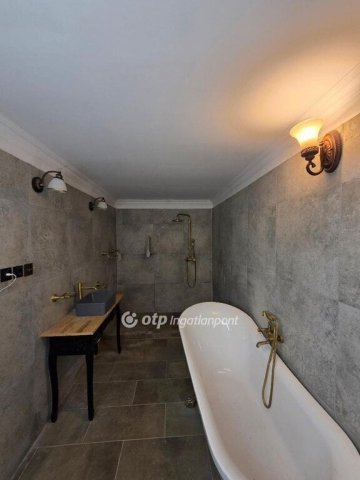 Eladó családi ház, Feldebrőn 18 M Ft, 2+1 szobás