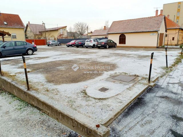 Eladó telek, Kecskeméten 30 M Ft / költözzbe.hu