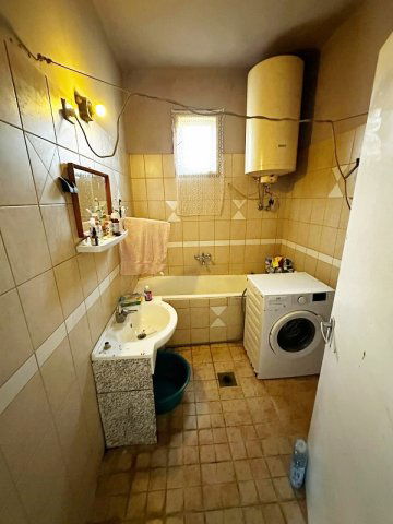 Eladó családi ház, Nyíradonyban 25 M Ft, 2 szobás
