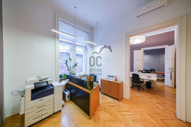 Eladó iroda, Budapesten, II. kerületben 196 M Ft