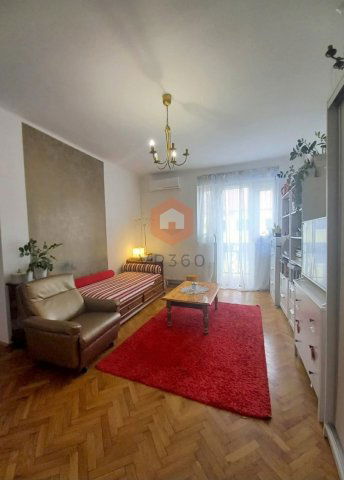 Eladó téglalakás, Pécsett, Légszeszgyár utcában 67 M Ft